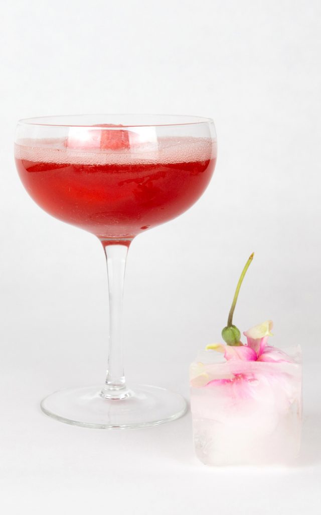 Peter Rowland Cocktails The Berry Kiss - Champagne and Framboise